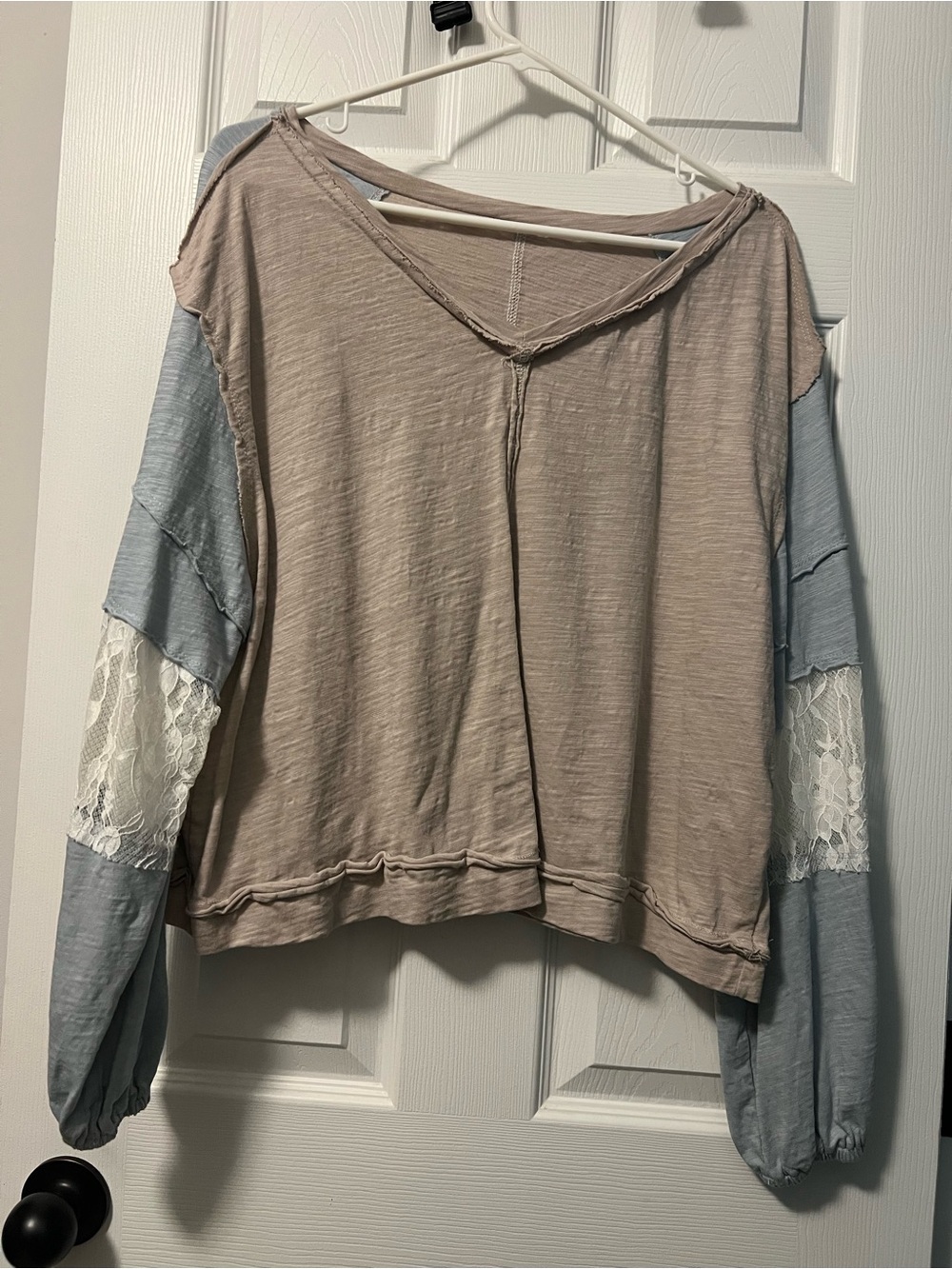 SHEIN Taupe V-Neck Top with Light Blue Lace-Panel Sleeves